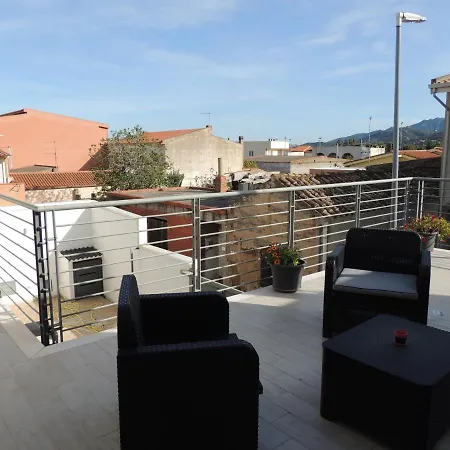 Il Colle Del Barone Bed & Breakfast 3*