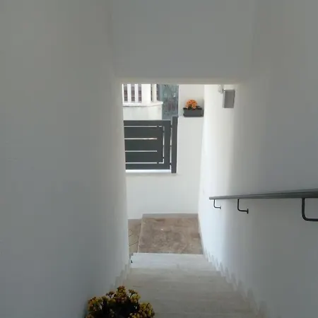 Il Colle Del Barone Bed & Breakfast